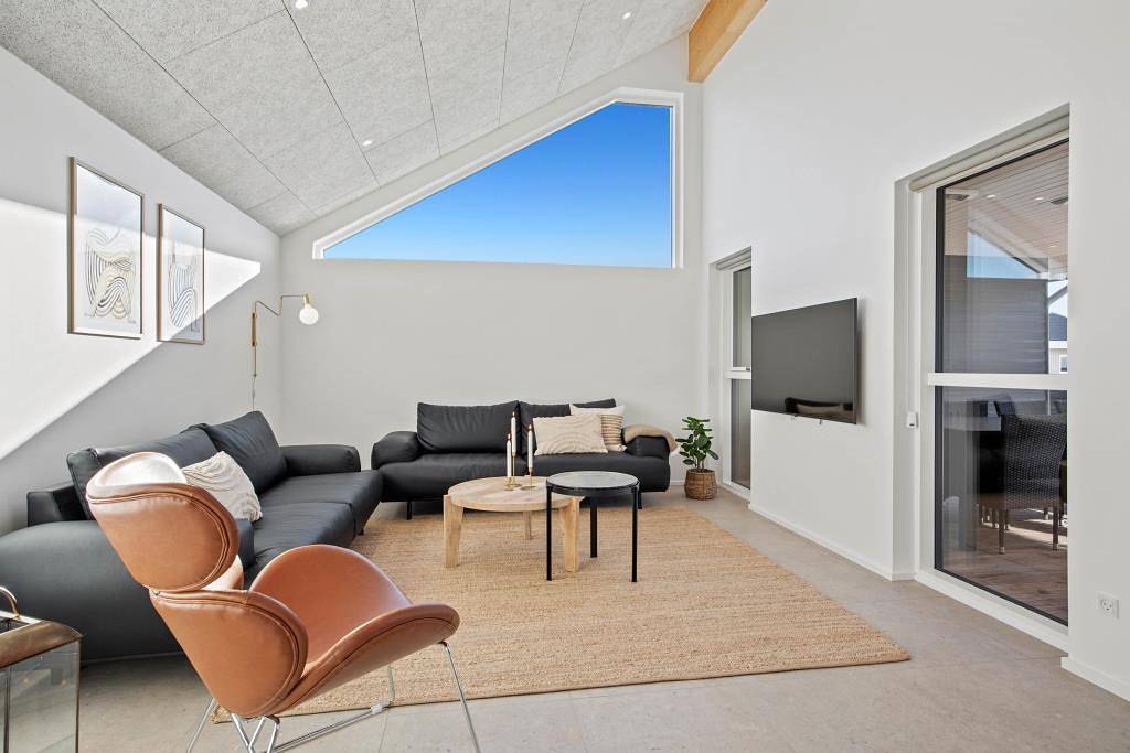 Holiday home with swimming pool, sauna, hot tub and solar panels in Søndervig, Holmsland Klit