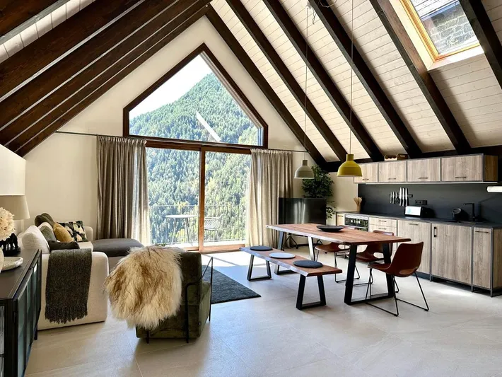 Chalet pour 2 personnes, avec jardin et vue - 1