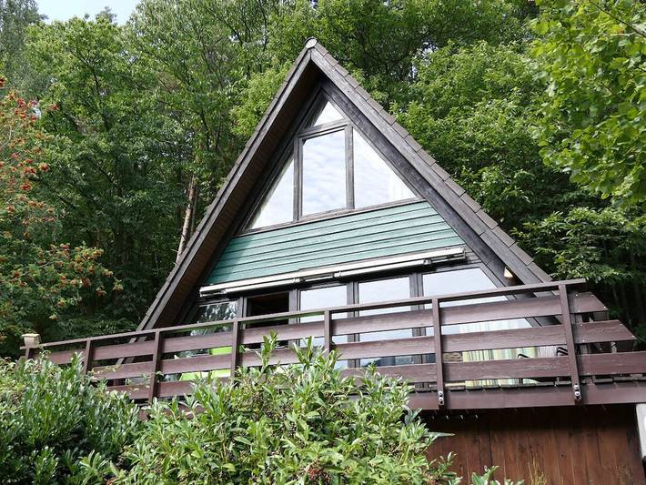 Ferienhaus für 4 Personen, mit Balkon und Garten in Leinsweiler