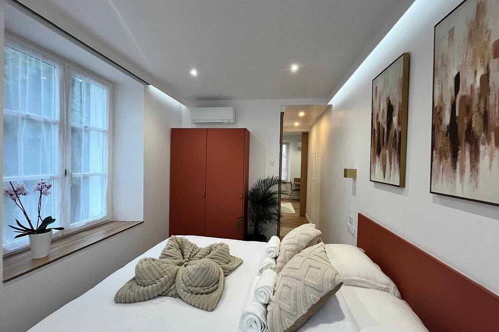 Appartement entier, Les Terrasses Ste Odile-Centre ville-climatisation-parking privatif in Obernai, Région de Sélestat-Erstein