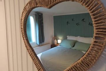 Gîte pour 4 personnes, avec jardin ainsi que jacuzzi et sauna à Villainville