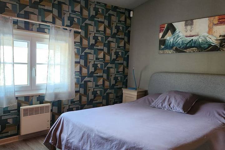 Location de vacances pour 6 personnes, avec terrasse et jardin à La Roquebrussanne - 2