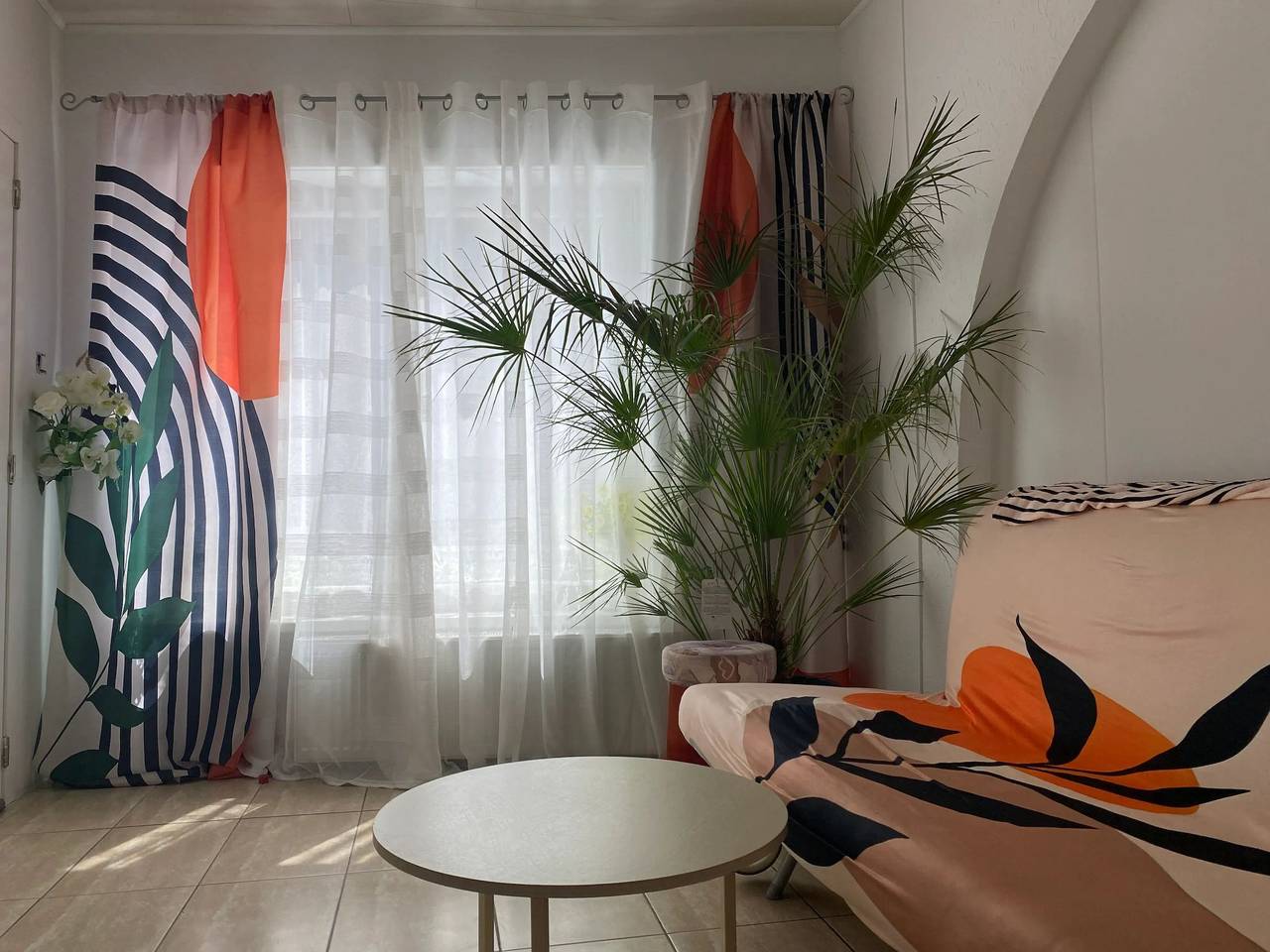 Ganze Wohnung, Charmantes Studio im Stadtzentrum von Charleroi, 75 m² mit Terrasse in Charleroi, Hennegau