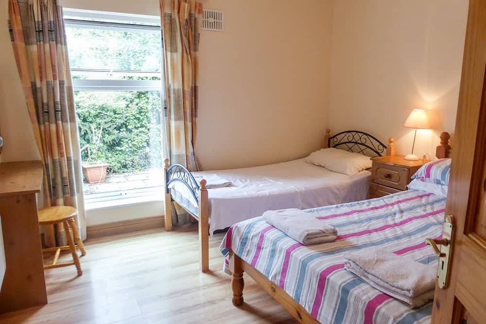 Borahard Lodge, family friendly in Newbridge, County Kildare in County Kildare