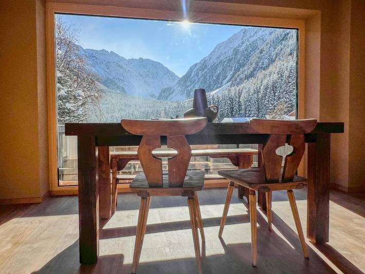 Ferienwohnung für 2 Personen, mit Ausblick und Sauna sowie Garten