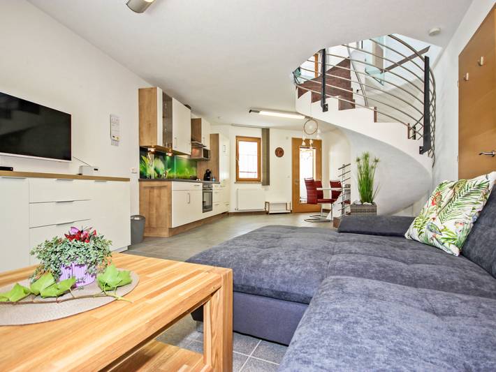 Ferienwohnung für 5 Personen, mit Balkon und Ausblick in Fließ - 3