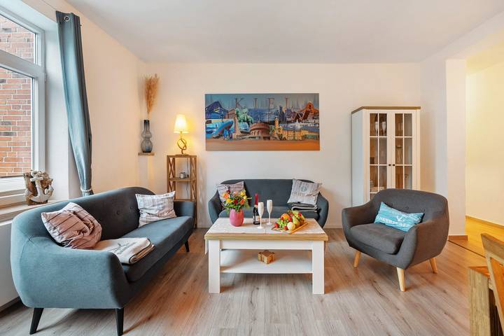 Ganze Wohnung, Ferienwohnung 'Fewo Kronshagen' mit Gemeinschaftsterrasse und Wlan in Kieler Förde, Kronshagen