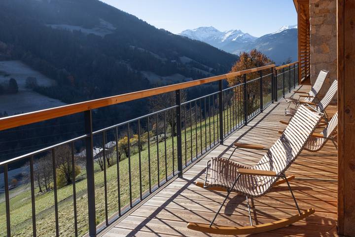 Chalet 'Les Galetas Du Mont Blanc' avec terrasse privée, balcon et Wi-Fi in Hauteluce, Région d'Albertville