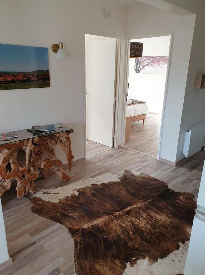 Appartement entier, Two-Bedroom Apartment in Baldersheim, Région de Mulhouse