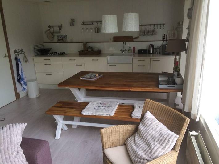 Bungalow für 4 Personen, mit Terrasse und Garten in Zeeland - 2