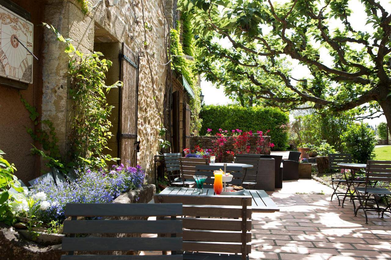 Standard Double Room in Orange, Vaucluse