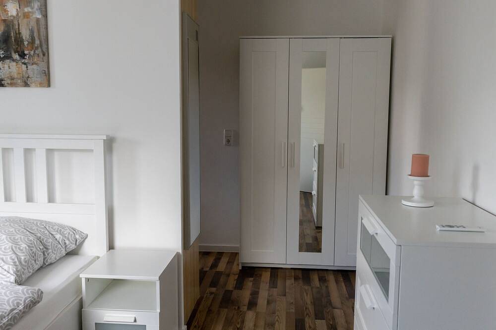 Ganze Wohnung, Schöne Ferienwohnung in Oberkotzau am Fichtelgebirge in Oberkotzau, Landkreis Hof