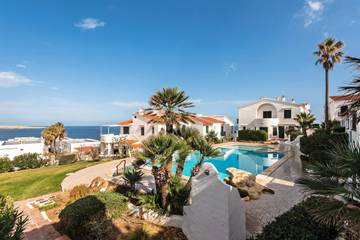 Apartment in Es Mercadal, Menorcas Küste für 4 
