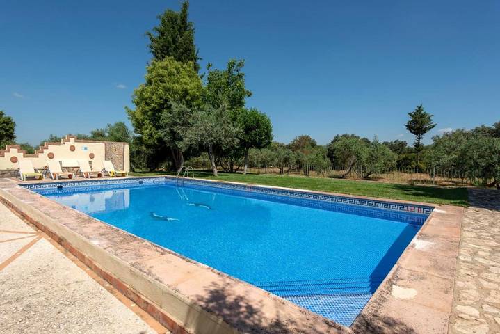 Finca für 8 Personen, mit Pool und Garten sowie Ausblick in Ronda - 2
