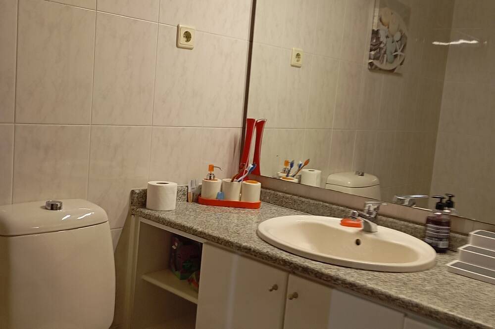 Apartamento entero, Furadouro 2-bedr. apartment on the beachfront and in a gated community in Furadouro, Ovar