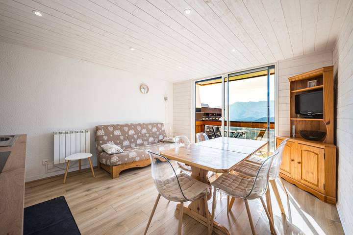 Apartamento entero, Le Lancelot - Magnifique Vue Montagne in Le Corbier, Villarembert