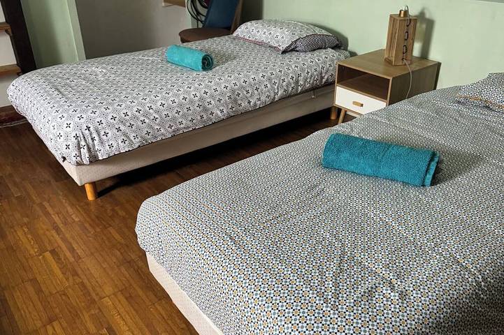 Gîte pour 12 personnes, avec jardin à Champagné (Sarthe) - 2