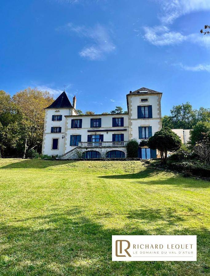 Maison d’hôte pour 2 personnes, avec Terrasse et Jardin ainsi que Piscine et Vue