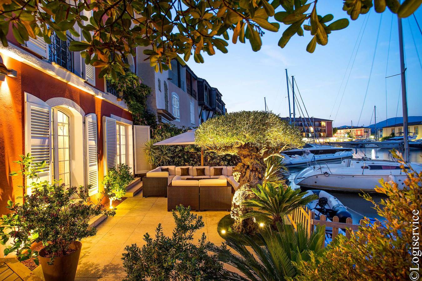 Ganze Ferienwohnung, Ferienwohnung für 12 Personen in Port Grimaud, Grimaud