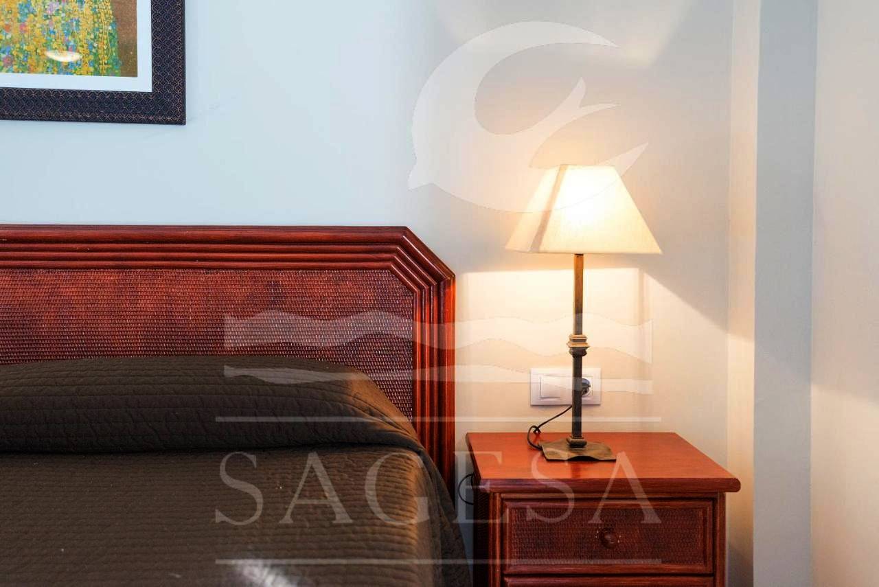 Aparthotel para 3 personas con jardín in Marbella Este, Marbella