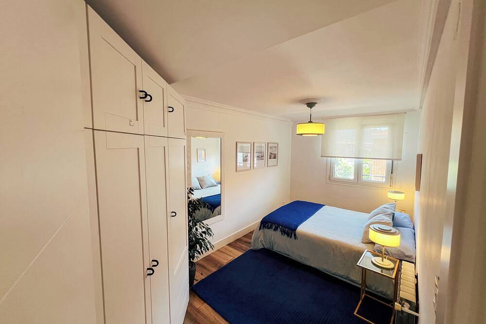 Entire apartment, Hauda – Modern Apartment in Sopela near the Beach & Metro in Sopelana, Basque Coast (Spain)