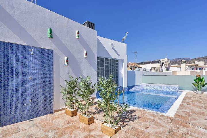 Estudio entero, Apartamento estudio "Nerja Boutique Sweet Corner B3" con piscina compartida y Wi-Fi in Nerja Centre, Nerja