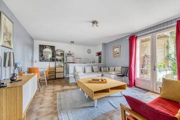Maison De Vacances pour 2 Personnes dans Arveyres, Région de Libourne, Photo 1