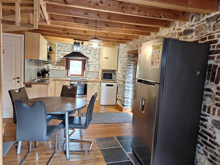 Location de vacances pour 5 personnes, avec vue et terrasse dans Chooz - 2