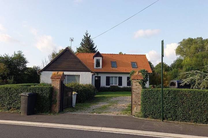 Location de vacances pour 5 personnes, avec jardin, animaux acceptés à Verton