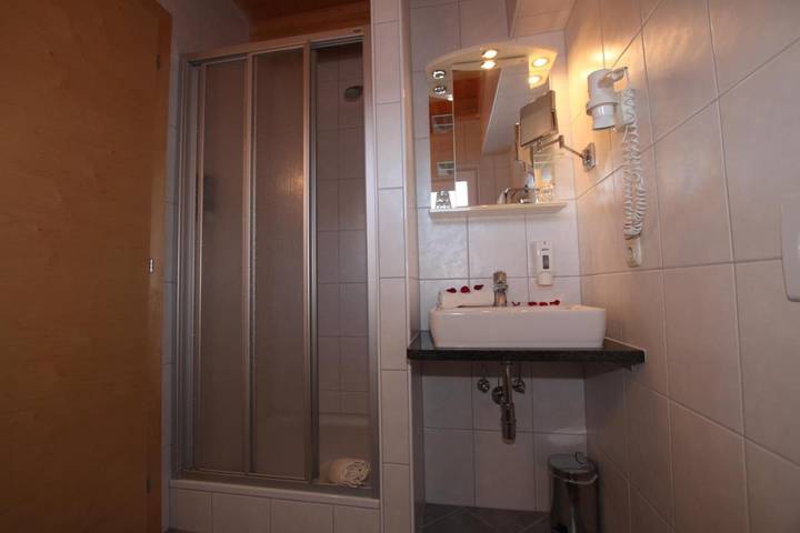 Maison d’hôte pour 6 personnes, avec sauna ainsi que vue et terrasse à Sankt Anton am Arlberg - 2