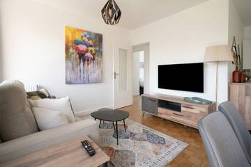 Gîte pour 4 personnes, avec balcon à Puteaux