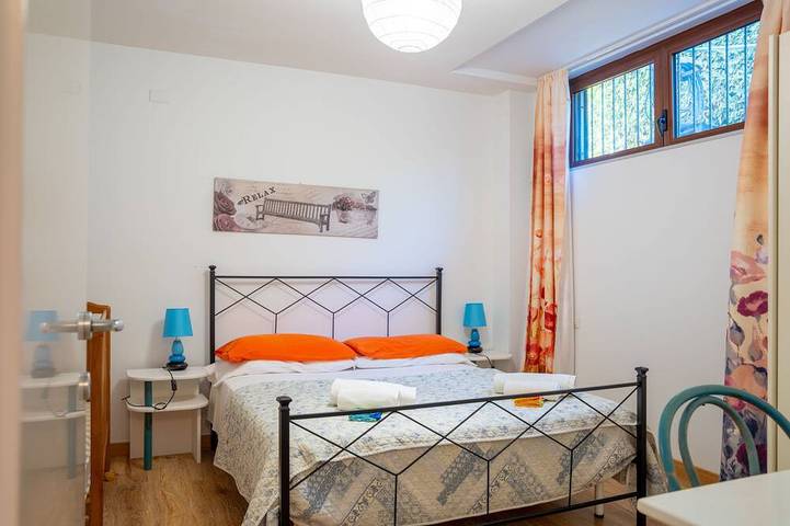 Chalet für 10 Personen, mit Garten und Balkon auf Sardinien - 2