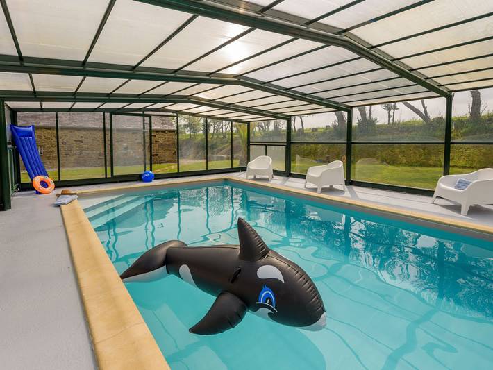 Maison de vacances pour 12 personnes, avec jardin et piscine, animaux acceptés