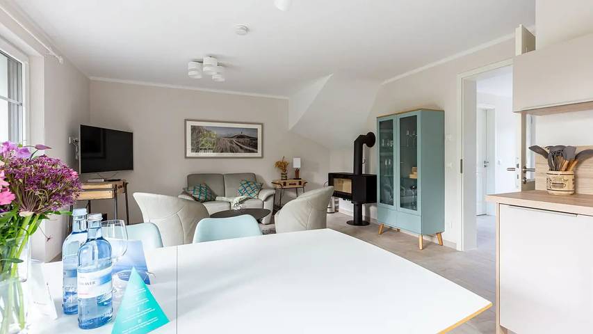 Ferienhaus für 4 Personen, mit Sauna und Balkon sowie Garten in Dierhagen