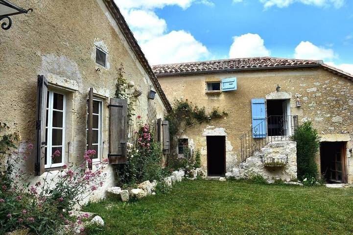 Agriturismo pour 4 personnes, avec jardin à L'Isle-Bouzon