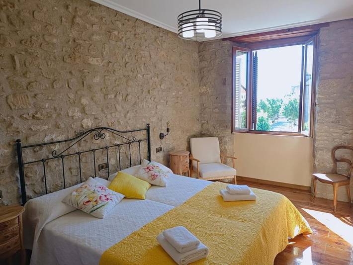 Location de vacances pour 13 personnes, avec balcon et vue à Olite - 3