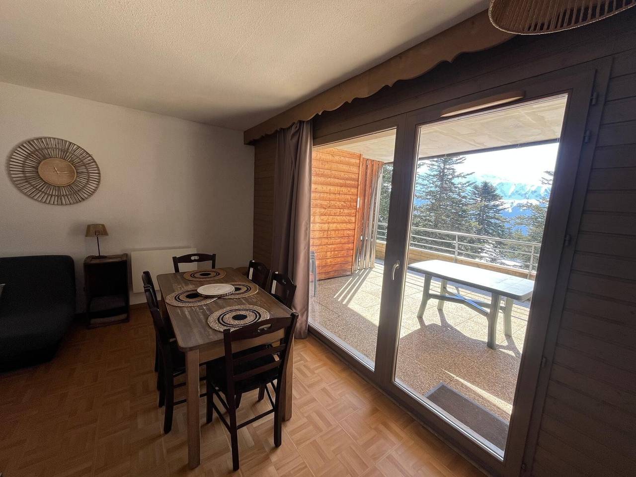 Apartamento entero, Appartement Lécrin des Neiges B12  6 personnes in Chamrousse, Parque Nacional de los Ecrins