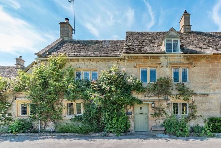 Cottage for 7 people, with garden in The Cotswolds