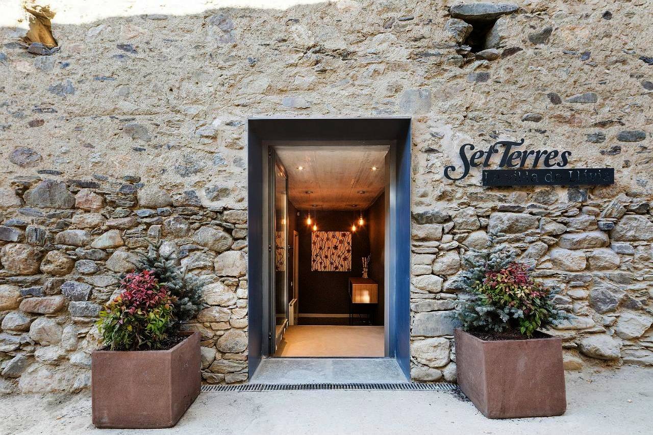 Set Terres - La Villa de Llívia - Adults only in Llivia, Parque Natural Regional de los Pirineos Catalanes