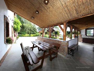 Gîte pour 9 personnes, avec terrasse ainsi que vue sur le lac et jardin à Mettet