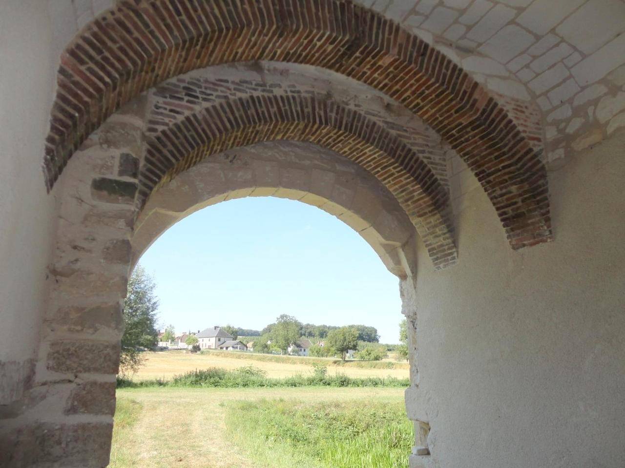 Chateau Des Roises in Bucey-en-Othe, Aube