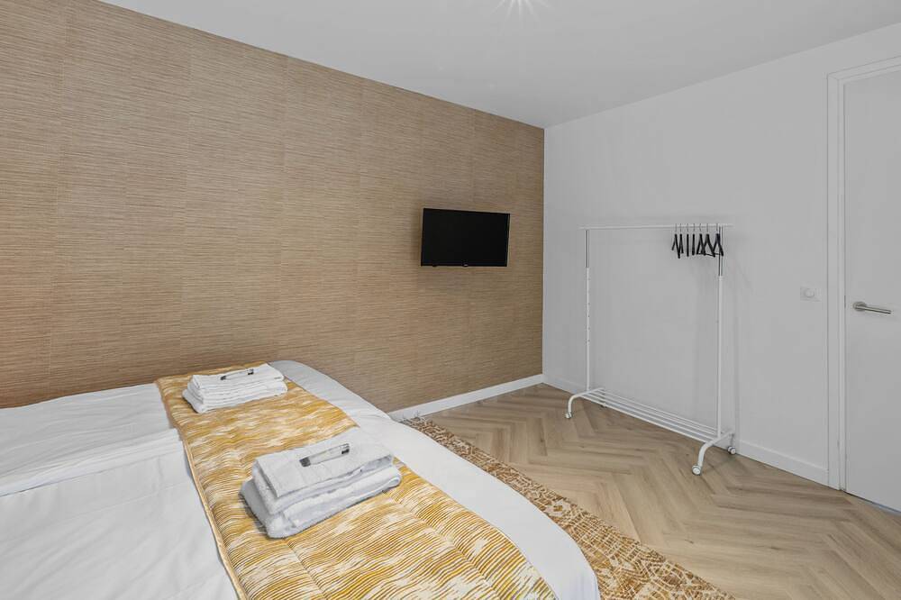 Ganze Wohnung, Luxus-Apartment in Roosendaal – ideal für Geschäftsreisen oder entspannte Aufenthalte. Zentral gelegen nahe Centrum Roosendaal mit Shopping, Restaurants und einfacher Erreichbarkeit. in Roosendaal, Nordbrabant