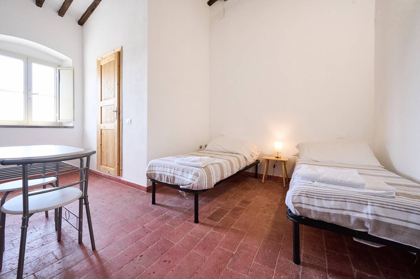 Chambre 'Camera 4 - Del Ponti' avec jardin partagé et Wi-Fi in Riotorto, Côte des Étrusques