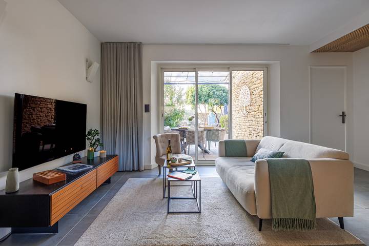 Location de vacances pour 4 personnes, avec terrasse ainsi que jardin et piscine à Gordes - 2