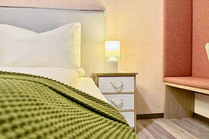 Ganze Wohnung, | 2 Schlafzimmer | Badewanne | in Grünau im Almtal, Bezirk Gmunden