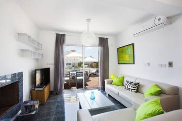 Villa for 4 People in Paphos, South Cyprus, Photo 3