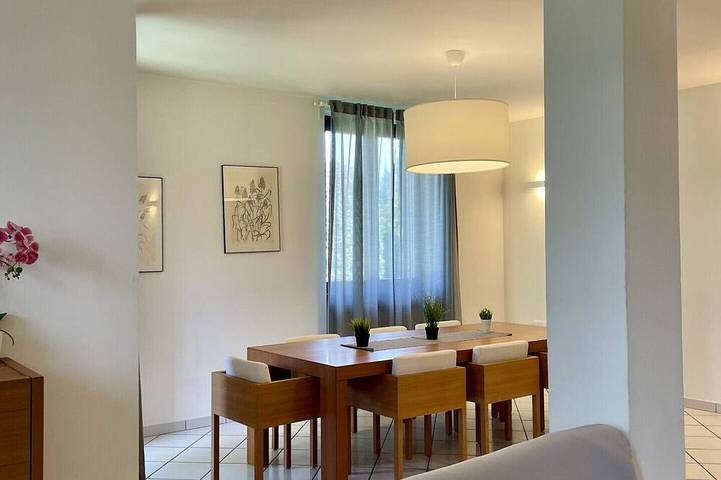 Villa für 8 Personen, mit Garten und Terrasse - 1
