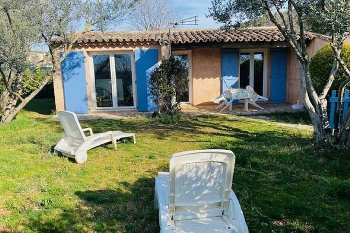 Chalet para 2 personas, con jardín - 1