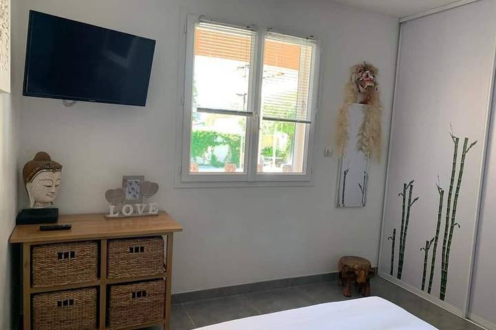 Location de vacances pour 8 personnes, avec balcon et jardin à Istres - 2