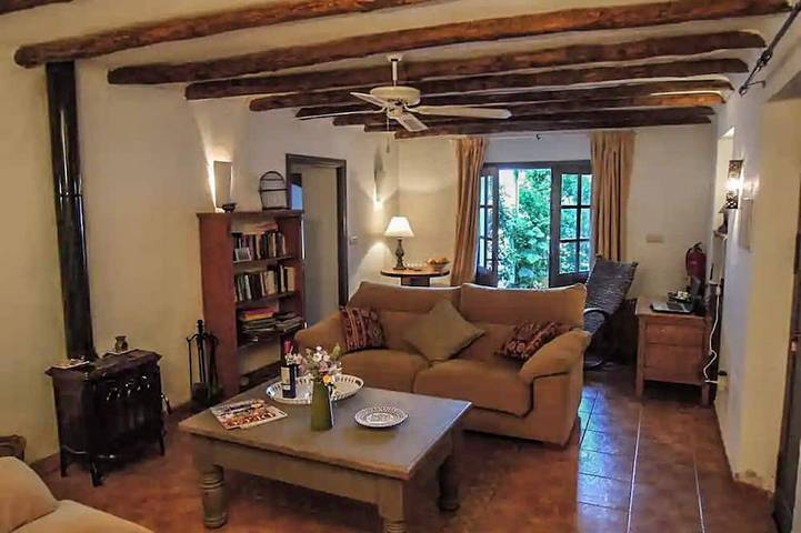 Superbe maison de village avec jardin clos privé, près de Ronda in Montejaque, Serranía de Ronda